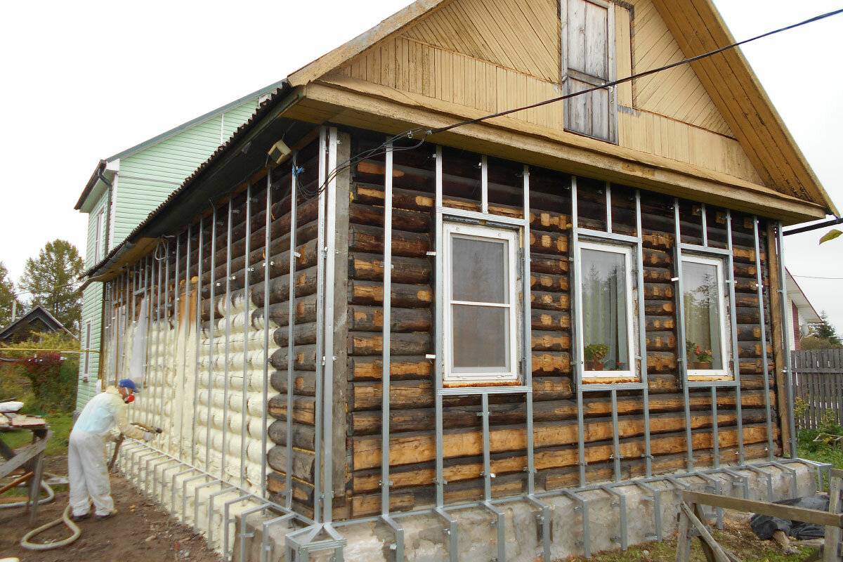Утепление деревянного дома снаружи: чем лучше и как