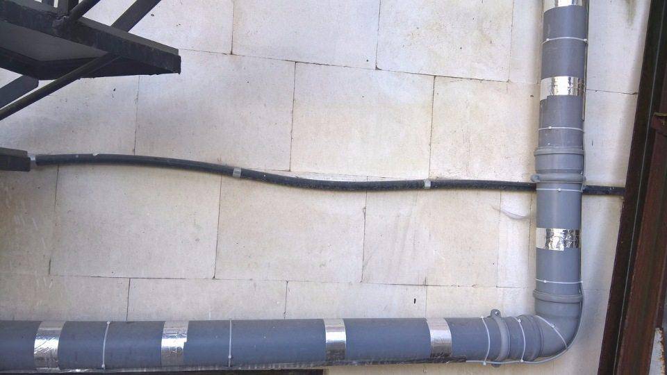 Саморегулирующийся греющий кабель подключение: принцип работы нагревательного кабеля для водопровода