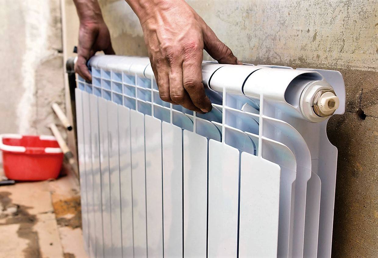 Грамотная установка радиаторов отопления своими руками в квартире | stroimass.com
