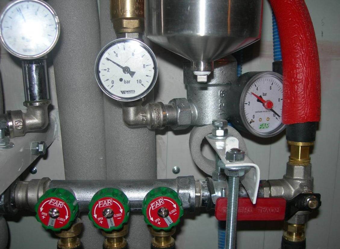Важный вопрос: какое давление должно быть в системе отопления закрытого типа?