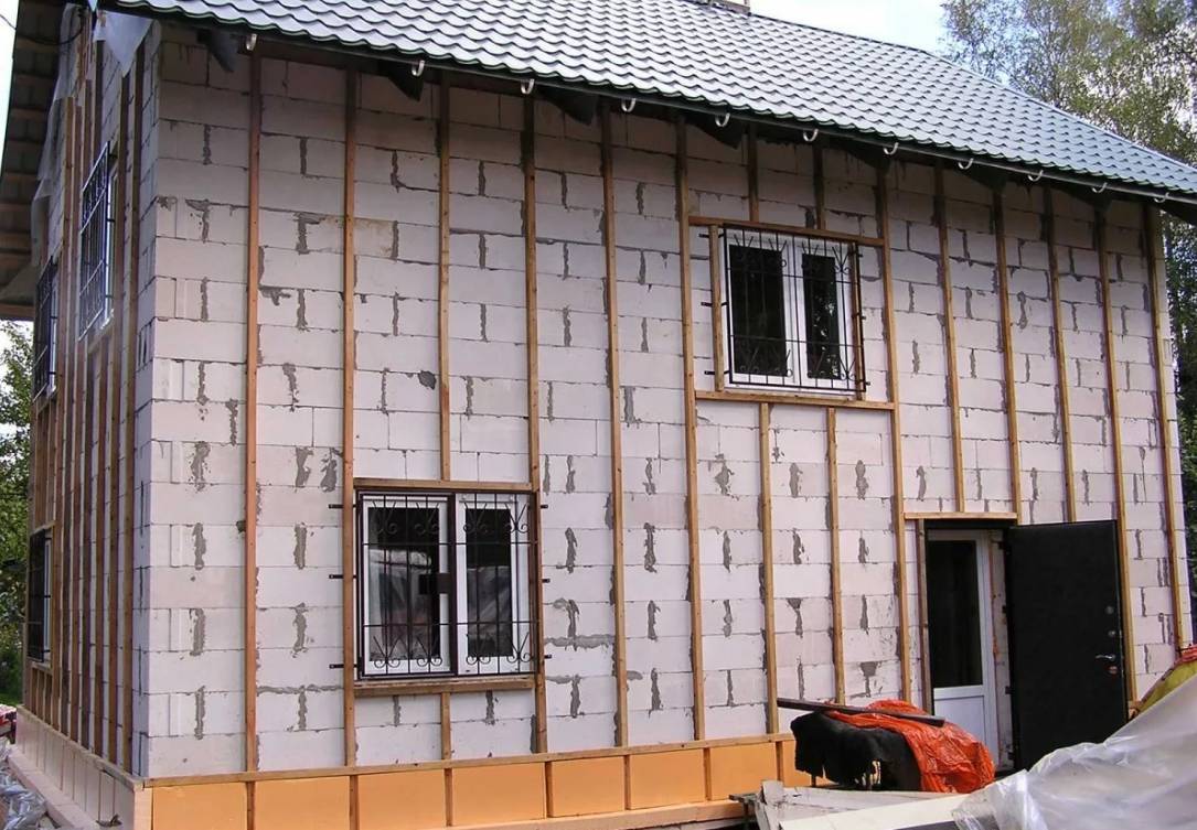 Утепление деревянного дома изнутри своими руками: чем и как правильно сделать
