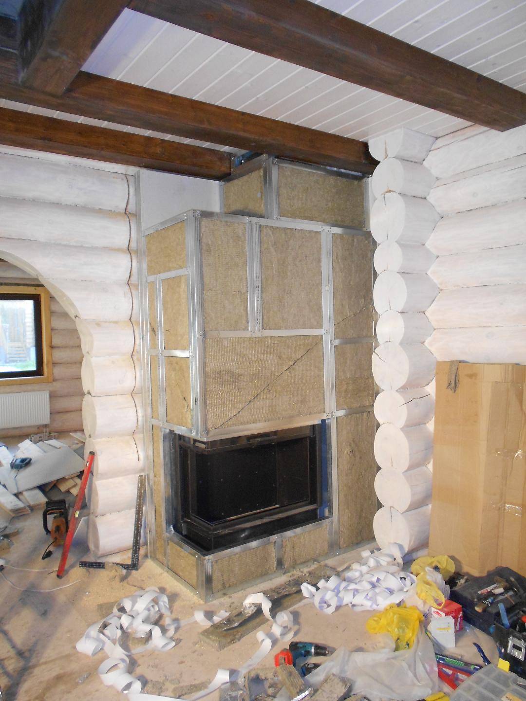 Установка печи камина в деревянном доме: монтаж дымохода, фото, как установить своими руками, какое место выбрать для конструкции