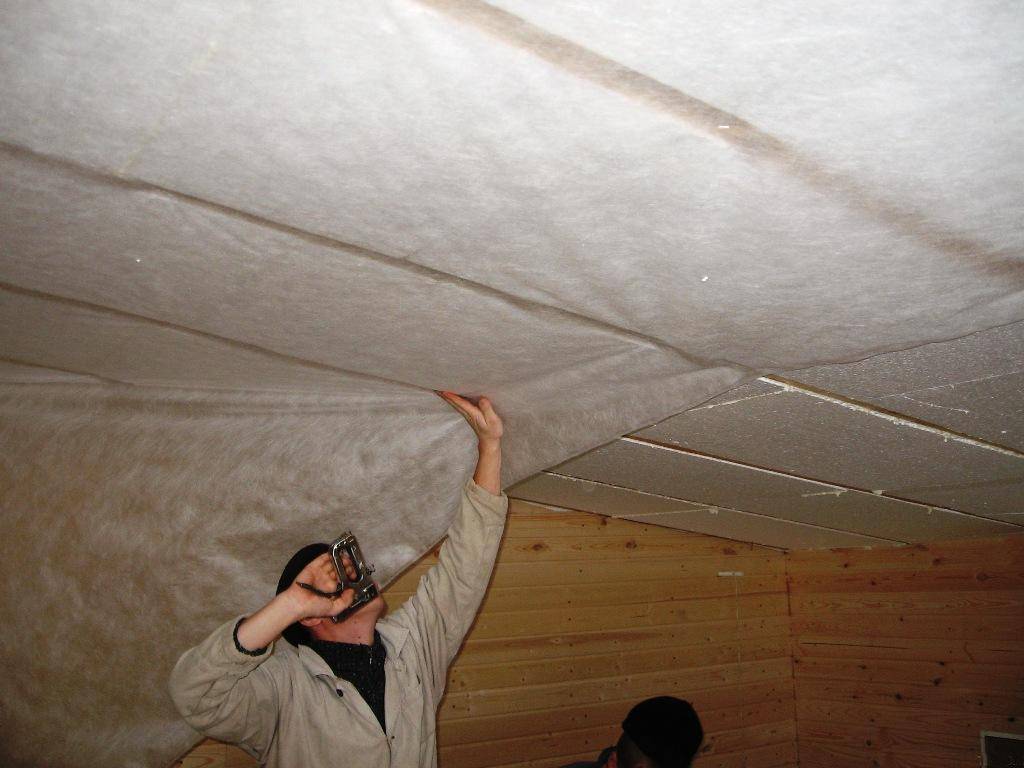Можно ли потолок утеплить пенопластом, толщина пенопласта для утепления потолка