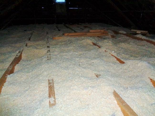 Утепление потолка опилками в частном доме - иср "как сделать потолок"