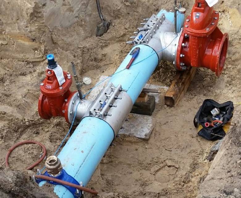 Врезка в трубу водопровода: как врезаться в водопроводную сеть под давлением