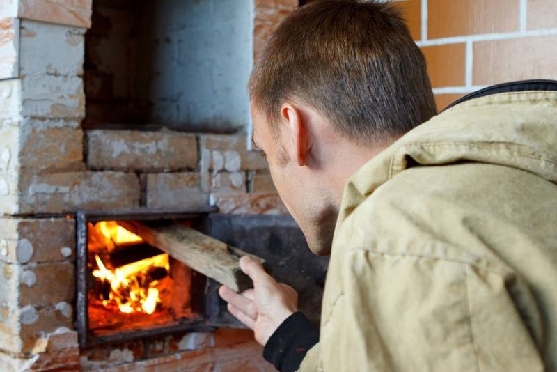 Как правильно топить печь дровами в бане и доме: пошаговая инструкция от ivd.ru