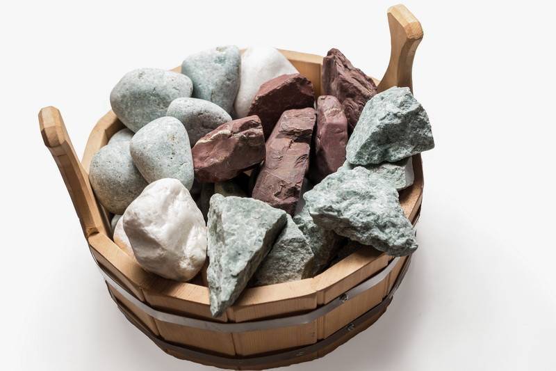 Лучшие камни для бани 2022 года: рейтинг полезных камней для печи в парилку и сауну