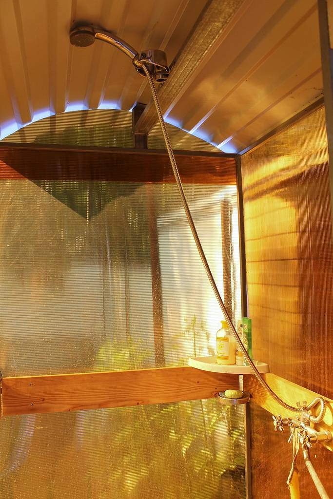Как самостоятельно сделать летний душ на даче? – пошаговая инструкция с видео и 26 фото для вдохновения