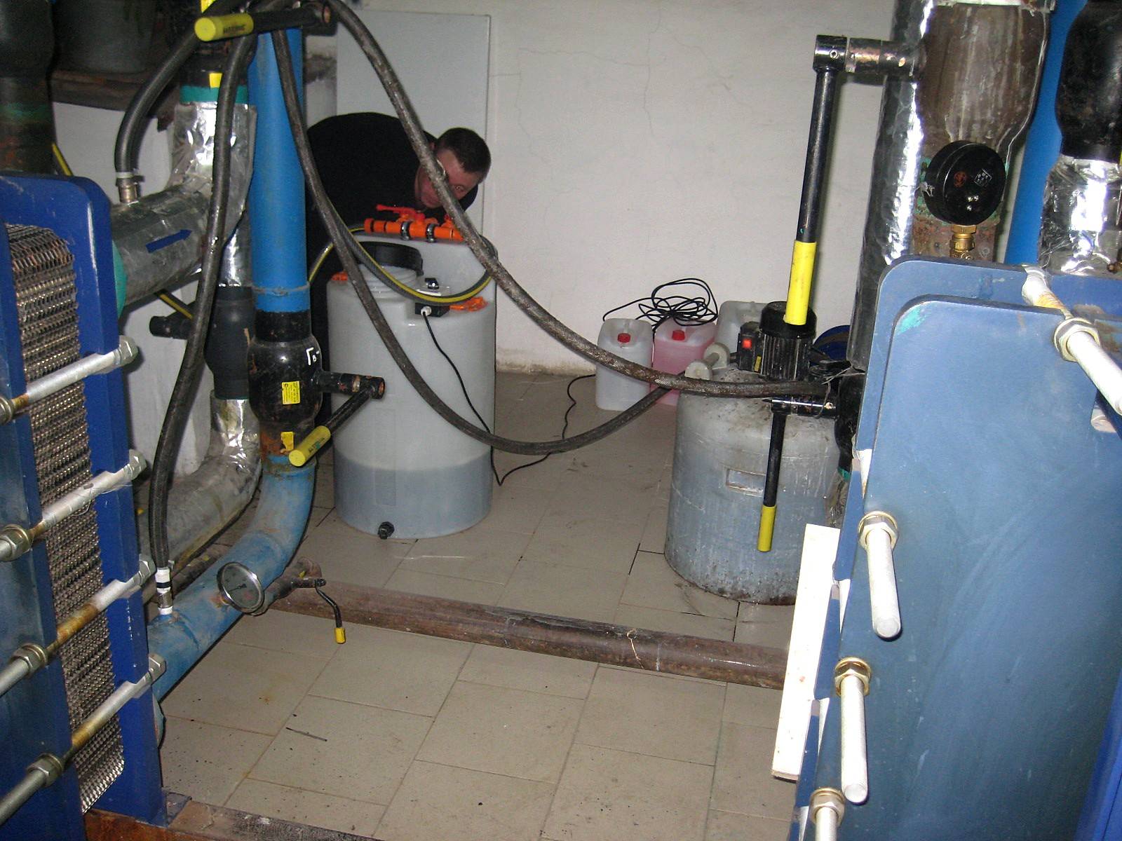 Гидропневматическая промывка системы отопления
